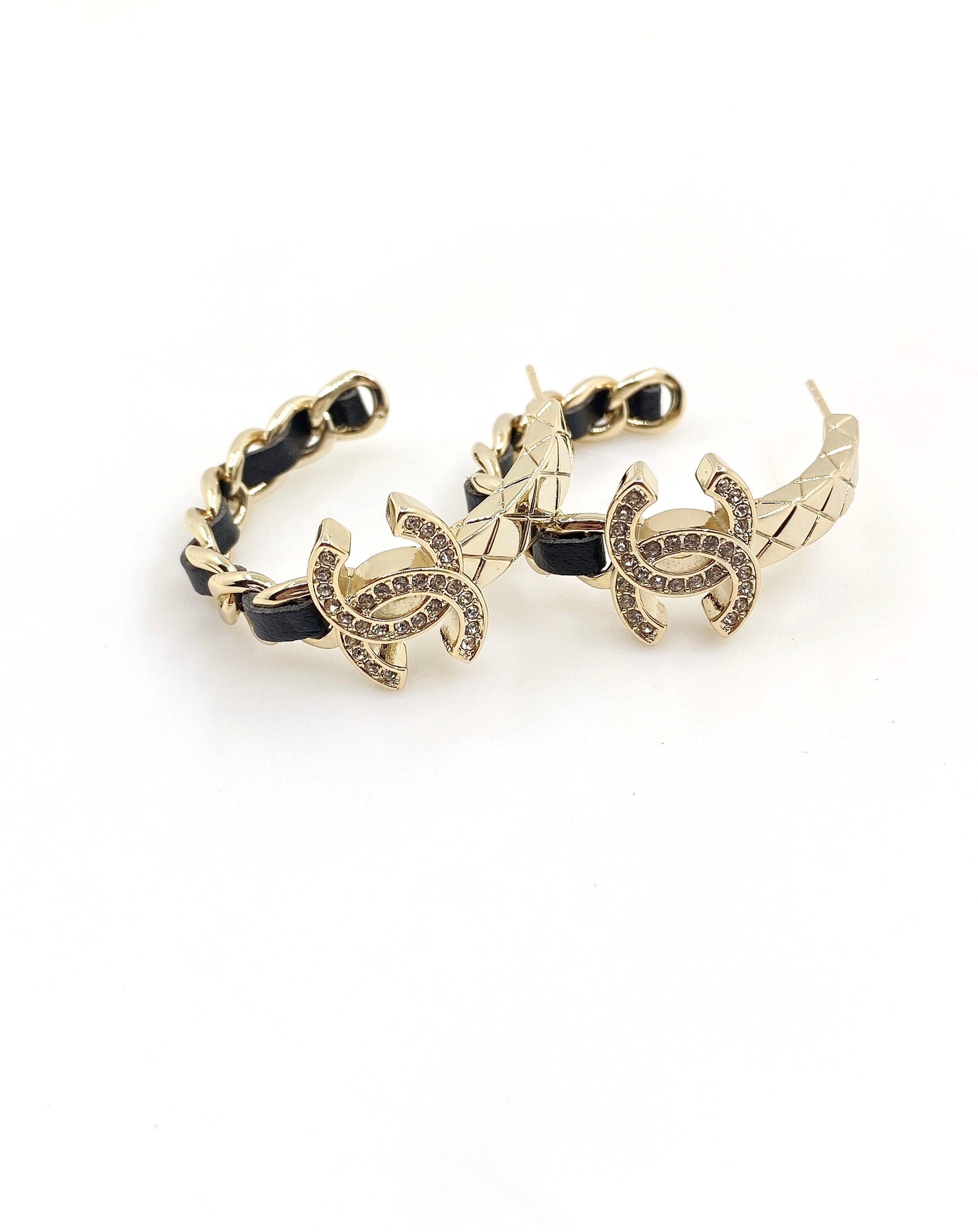 18K  Chanel Black Open Earrings